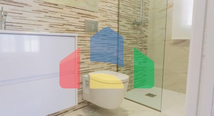 СОВРЕМЕННАЯ ВИЛЛА ПОСЛЕ ПОЛЯ ДЛЯ ГОЛЬФА