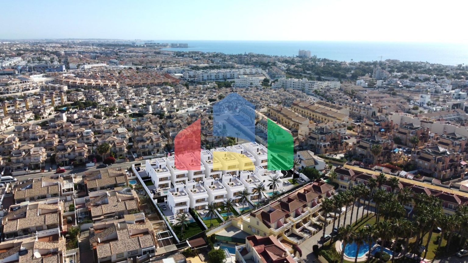 НОВЫЕ ВИЛЛЫ В ЛА ЗЕНИИ