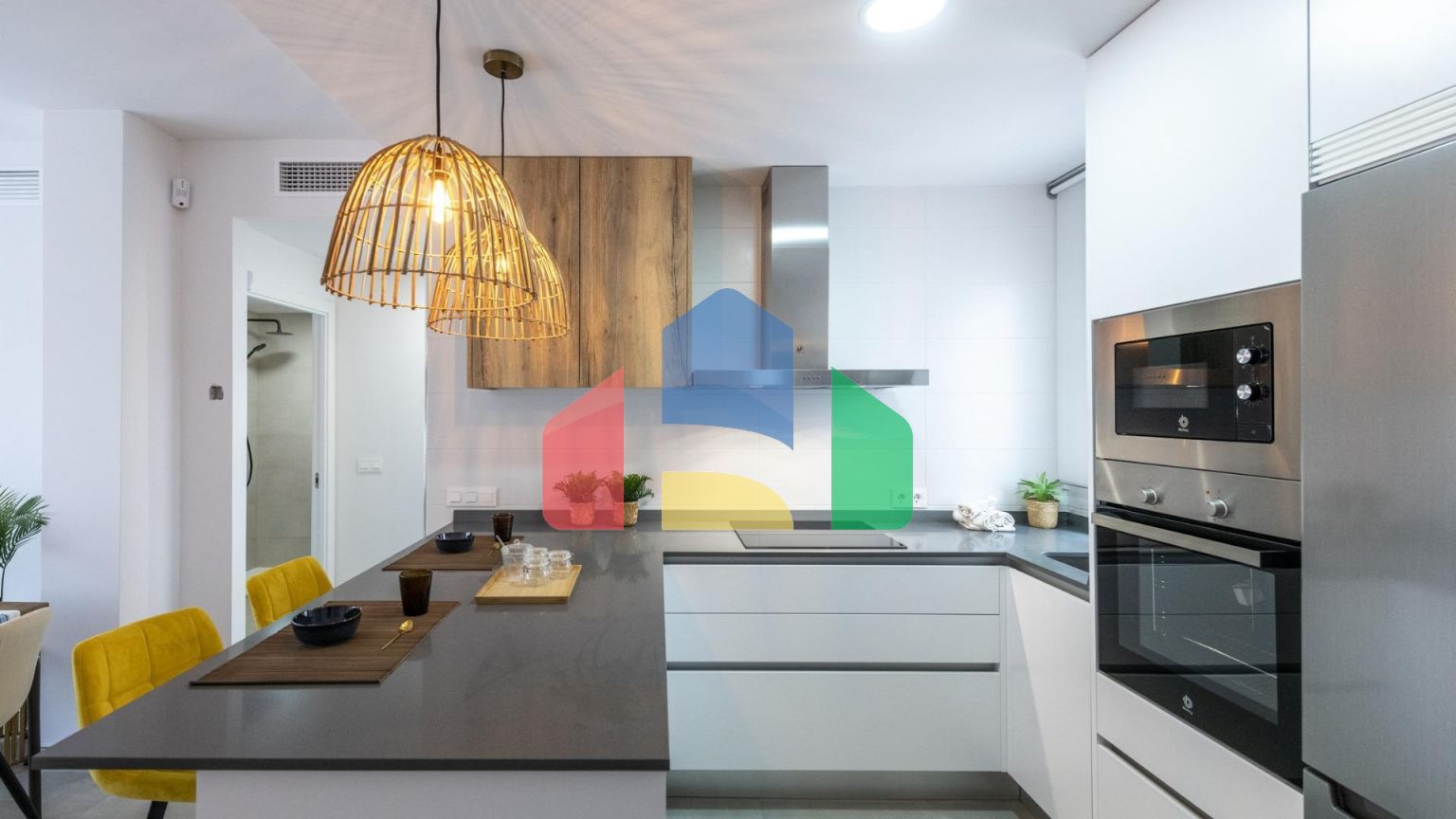 НОВЫЙ ЖИЛОЙ КОМПЛЕКС В ОРИУЭЛА КОСТА