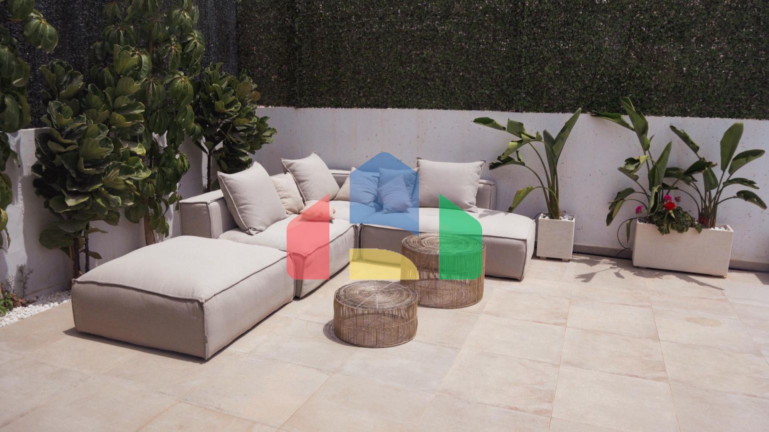 ШИКАРНЫЕ ВИЛЛЫ ОТ ЗАСТРОЙЩИКА! 3 СПАЛЬНИ. 3 ВАННЫЕ КОМНАТЫ. ПРИВАТНЫЙ БАССЕЙН. УЧАСТОК 180М2.