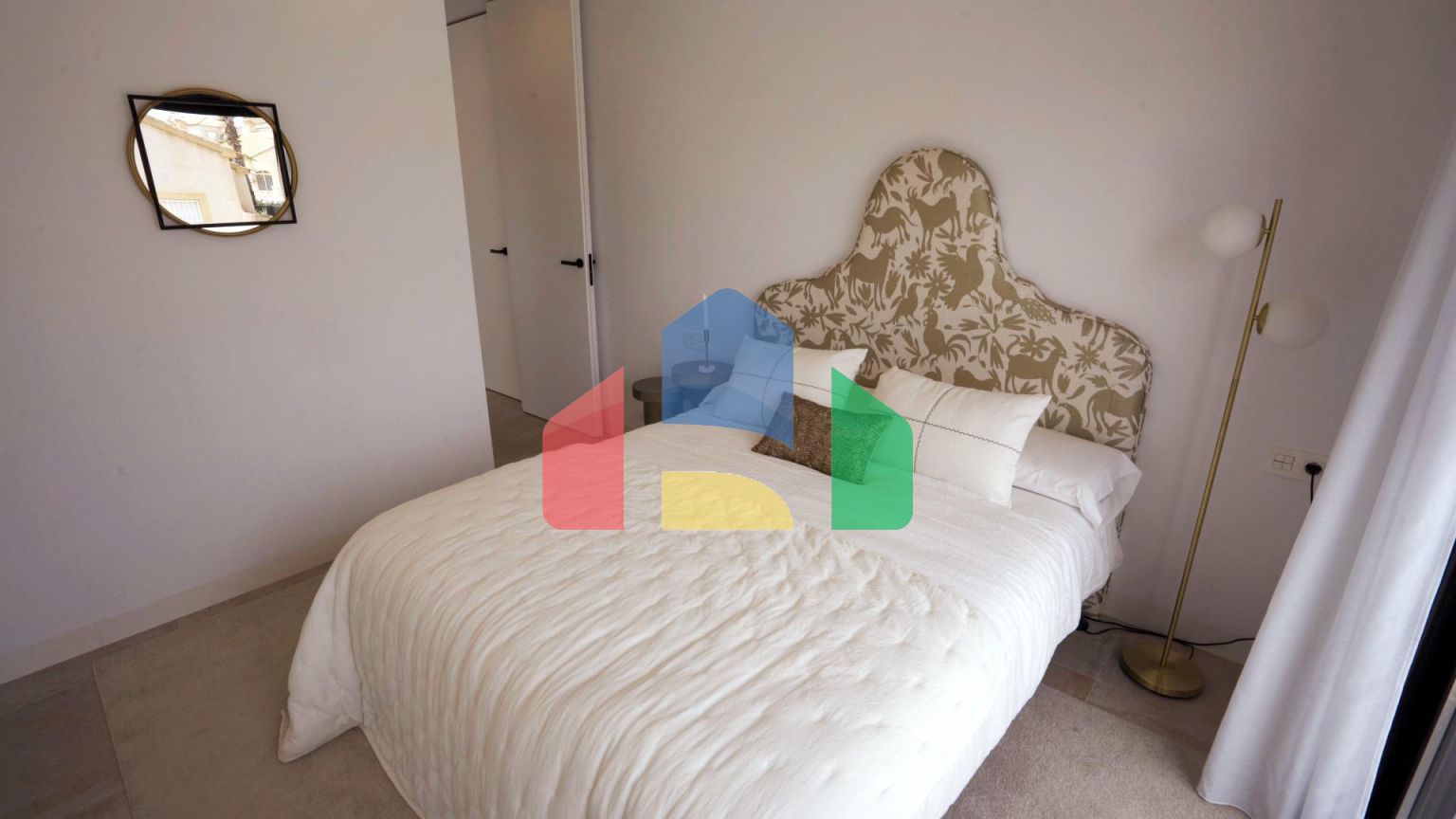 ШИКАРНЫЕ ВИЛЛЫ ОТ ЗАСТРОЙЩИКА! 3 СПАЛЬНИ. 3 ВАННЫЕ КОМНАТЫ. ПРИВАТНЫЙ БАССЕЙН. УЧАСТОК 180М2.