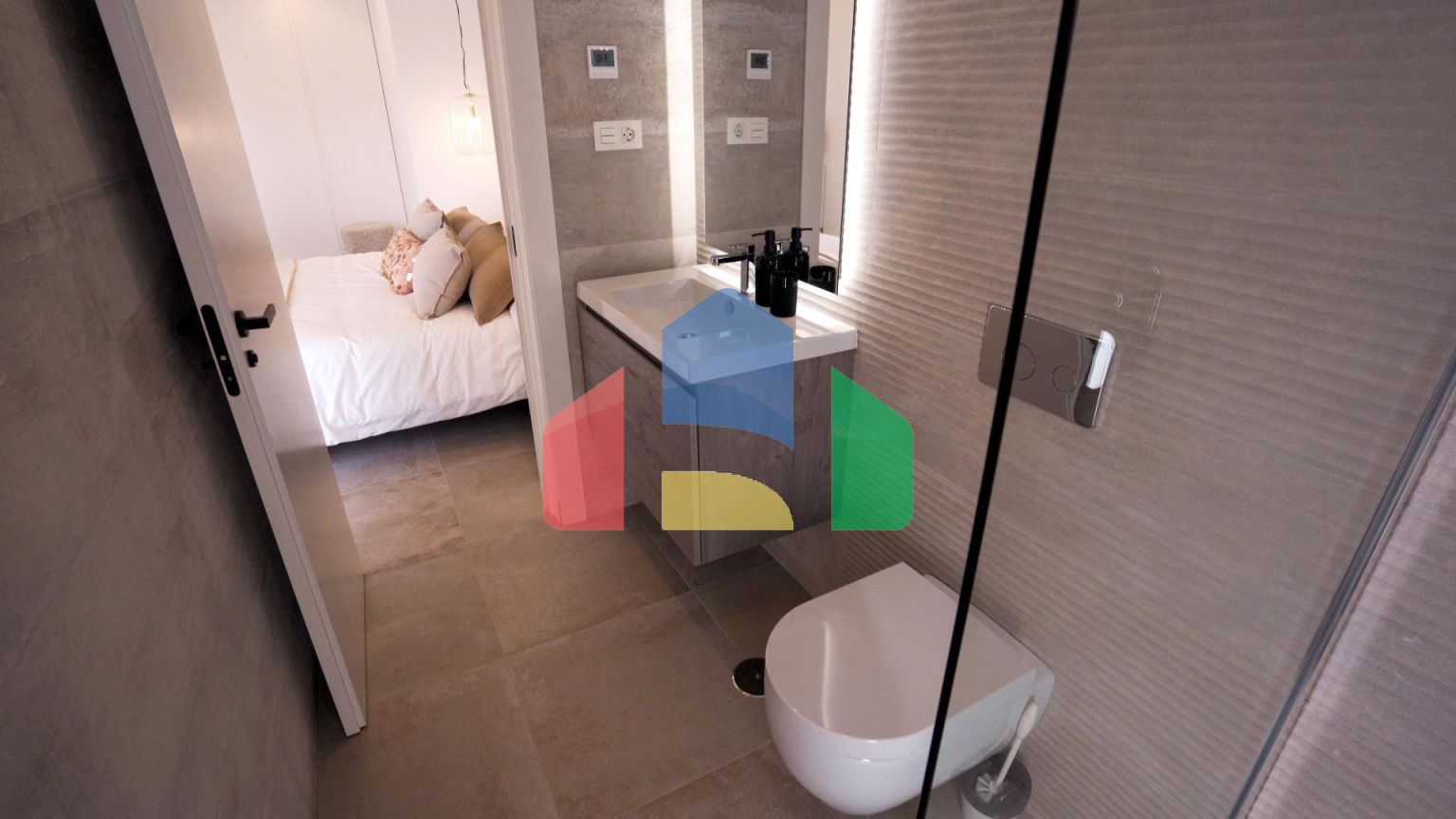 ШИКАРНЫЕ ВИЛЛЫ ОТ ЗАСТРОЙЩИКА! 3 СПАЛЬНИ. 3 ВАННЫЕ КОМНАТЫ. ПРИВАТНЫЙ БАССЕЙН. УЧАСТОК 180М2.