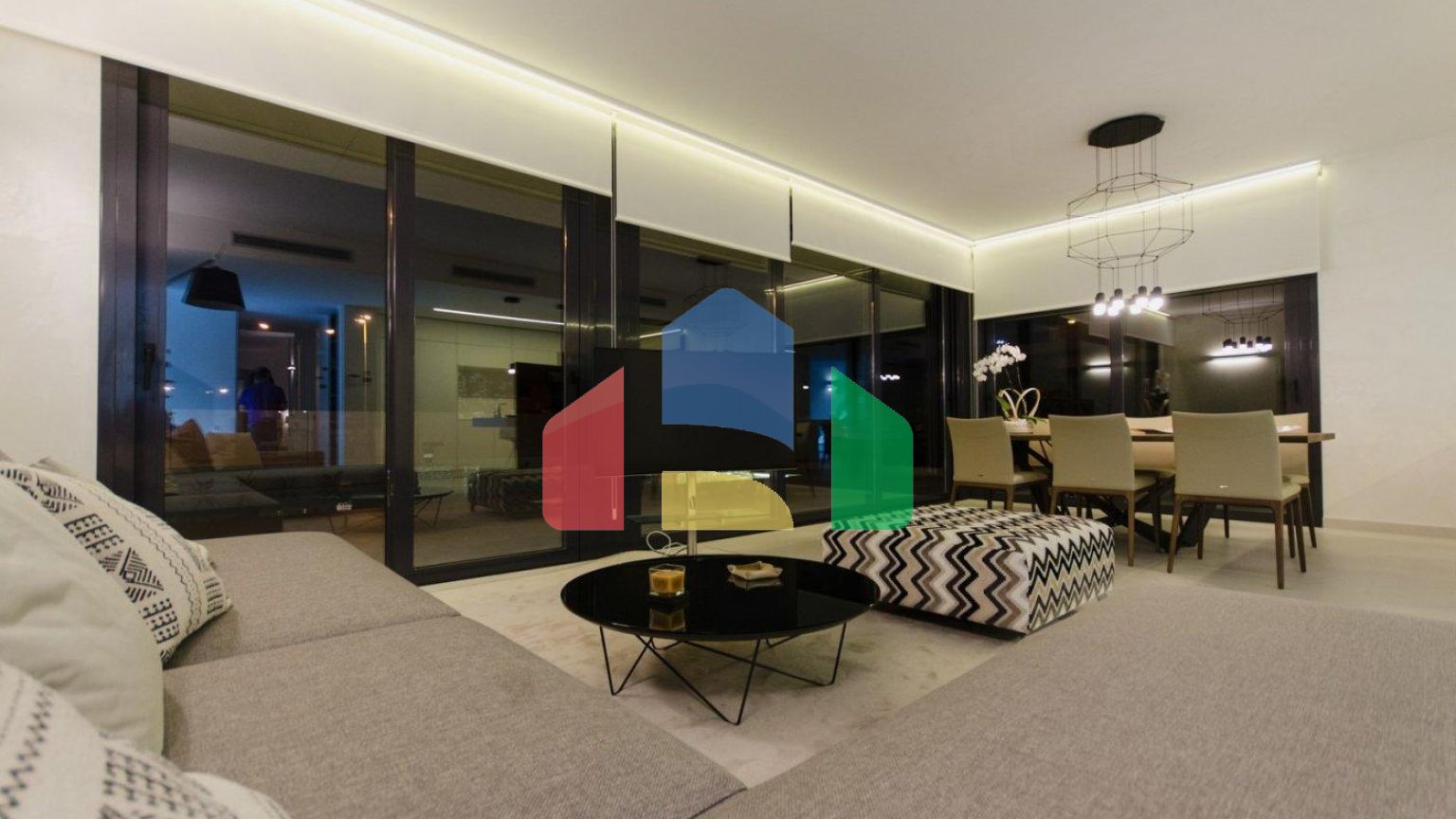 НОВЫЕ СТРОИТЕЛЬНЫЕ ВИЛЛЫ В 250 М ОТ ПЛЯЖА В КАМПУМОРЕ