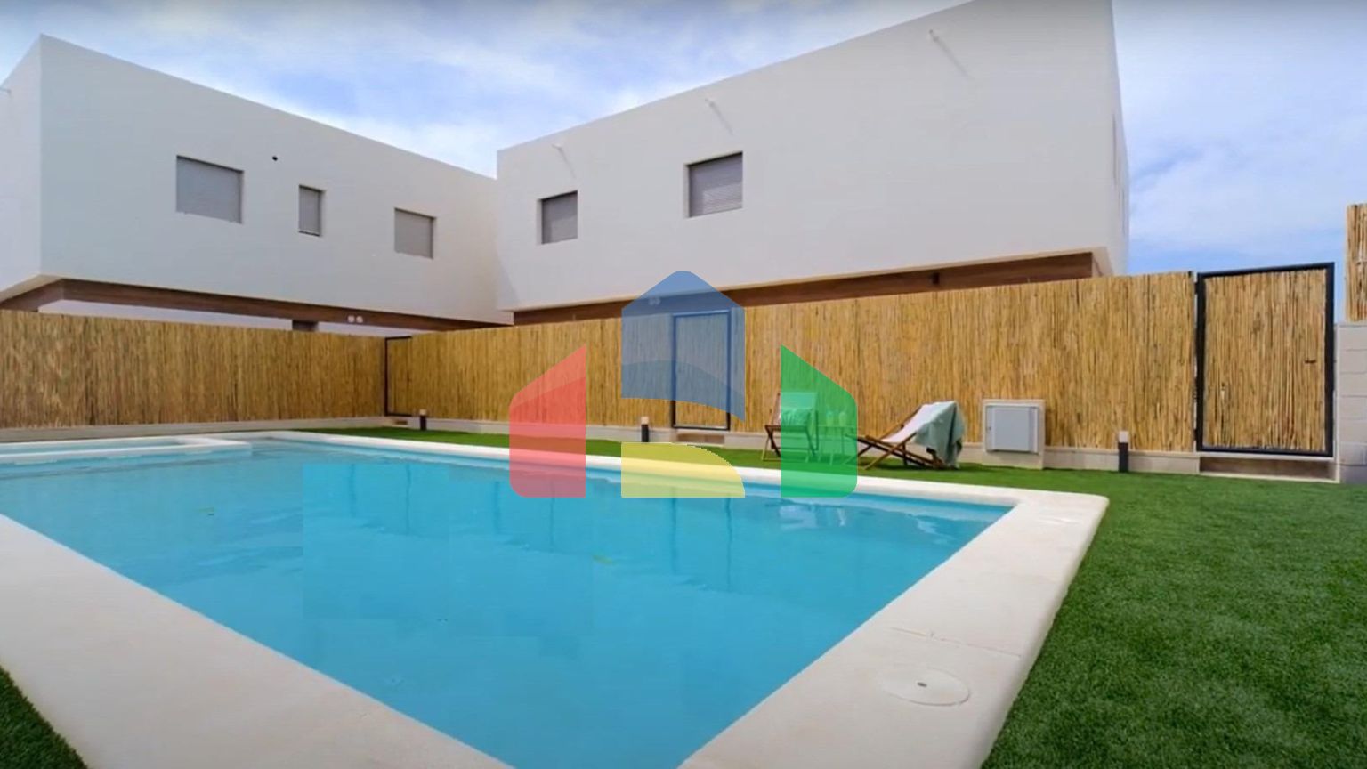 Эксклюзивный новый жилой комплекс в Ориуэла Коста