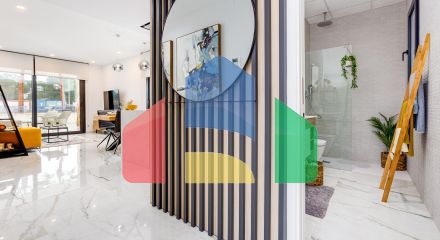 НОВОСТРОЙ В ПРИВАТНОМ КОМПЛЕКСЕ! 2 СПАЛЬНИ. 2 ВАННЫЕ КОМ. ГАРАЖ+КЛАДОВКА. САУНА. ТРЕН-ЗАЛ. ДЖАКУЗИ.