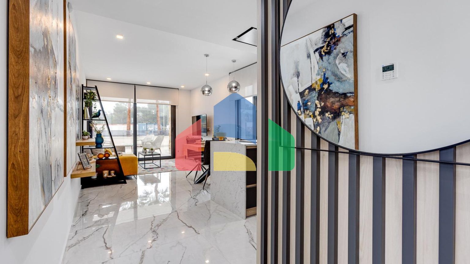 НОВОСТРОЙ В ПРИВАТНОМ КОМПЛЕКСЕ! 2 СПАЛЬНИ. 2 ВАННЫЕ КОМ. ГАРАЖ+КЛАДОВКА. САУНА. ТРЕН-ЗАЛ. ДЖАКУЗИ.