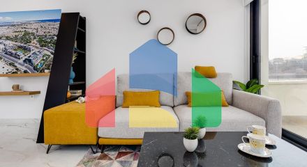 НОВОСТРОЙ В ПРИВАТНОМ КОМПЛЕКСЕ! 2 СПАЛЬНИ. 2 ВАННЫЕ КОМ. ГАРАЖ+КЛАДОВКА. САУНА. ТРЕН-ЗАЛ. ДЖАКУЗИ.