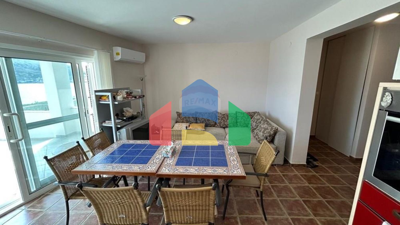 Residential - Condo/Apartment - Pag, Croatia - HR