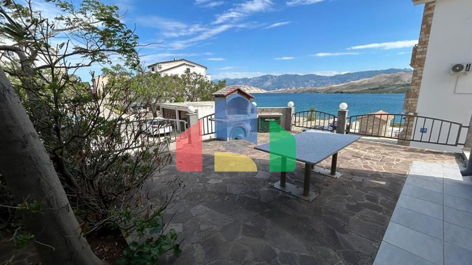 Residential - Condo/Apartment - Pag, Croatia - HR