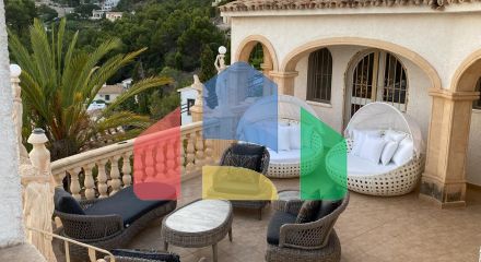 Великолепная вилла с прекрасным видом на Морайру и Кальпе