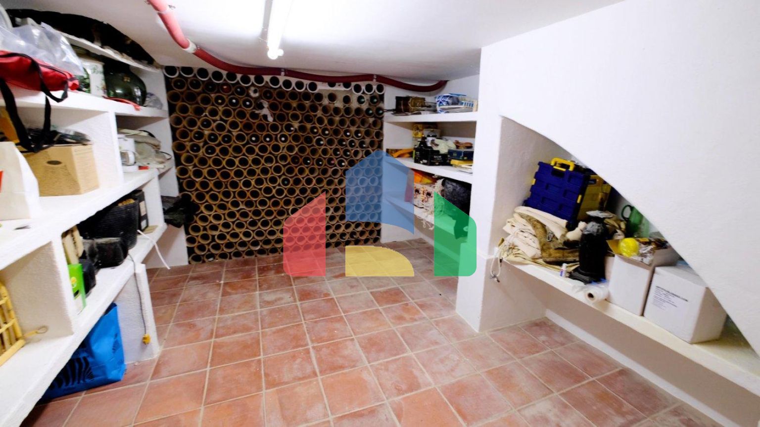 РОСКОШНЫЙ ДОМ В БЕНИССЕ