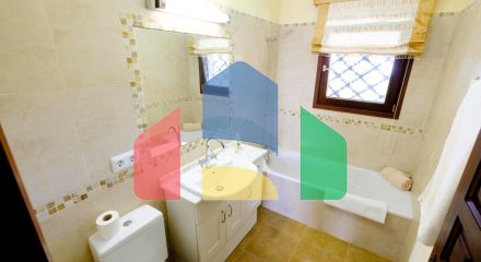 РОСКОШНЫЙ ДОМ В БЕНИССЕ