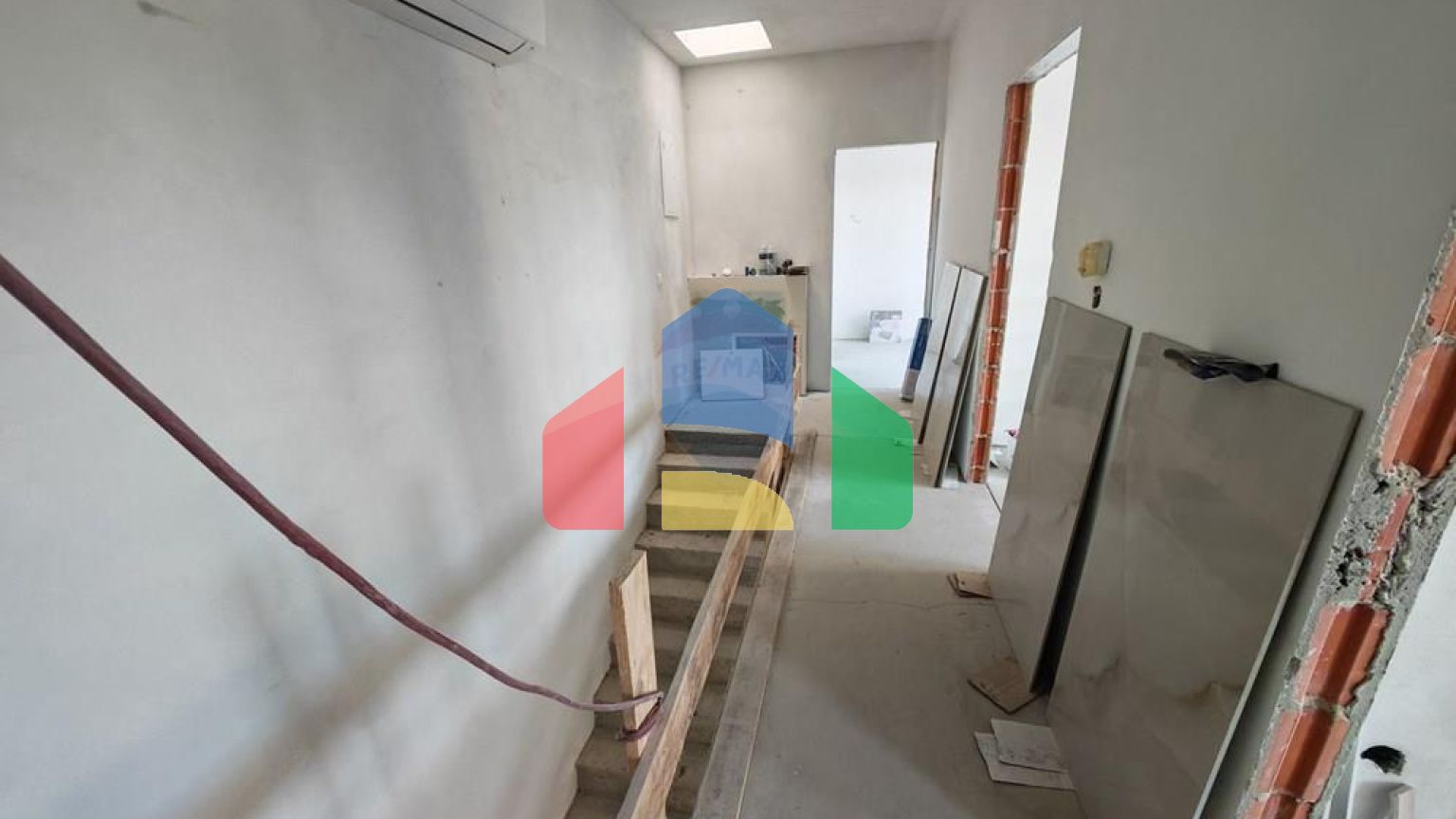 Residential - Condo/Apartment - Varaždin, Croatia - HR