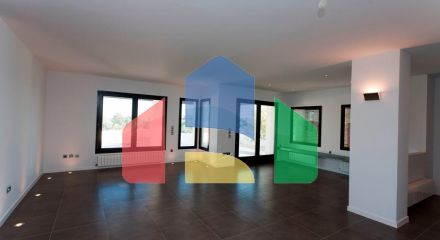 Эксклюзивная вилла в средиземноморском стиле с панорамным видом на море в Морайре (Коста-Бланка, Аликанте)