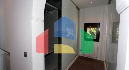 Эксклюзивная вилла в средиземноморском стиле с панорамным видом на море в Морайре (Коста-Бланка, Аликанте)