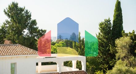 5-комнатная вилла 220 м2 с бассейном в 10 минутах от моря. 5-комнатная вилла 220 м2 с бассейном в 10 минутах от моря.