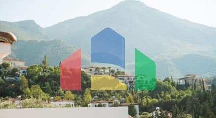 5-комнатная вилла 220 м2 с бассейном в 10 минутах от моря. 5-комнатная вилла 220 м2 с бассейном в 10 минутах от моря.