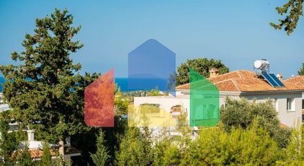 5-комнатная вилла 220 м2 с бассейном в 10 минутах от моря. 5-комнатная вилла 220 м2 с бассейном в 10 минутах от моря.