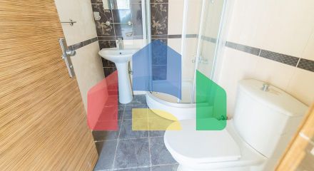 5-комнатная вилла 220 м2 с бассейном в 10 минутах от моря. 5-комнатная вилла 220 м2 с бассейном в 10 минутах от моря.