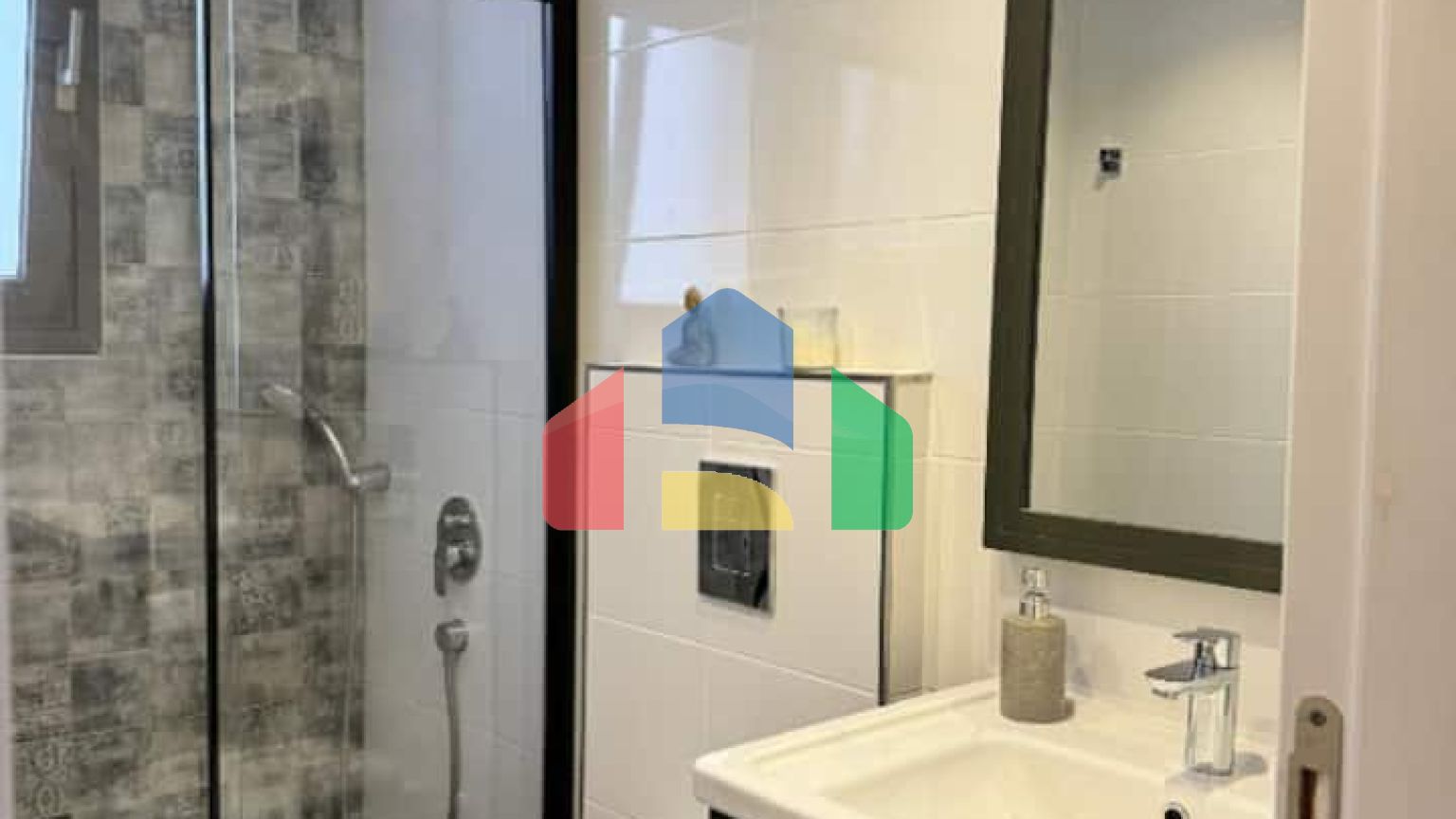 4-комнатная одноэтажная вилла 100 м2 с собственным бассейном