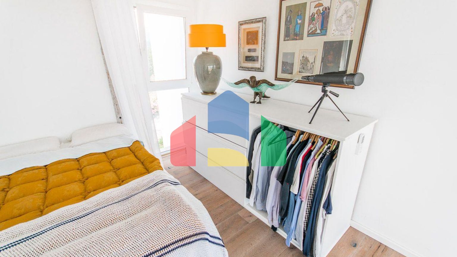 2-комнатные  апартаменты 57м2 с полной меблировкой в 100 метрах от пляжа.