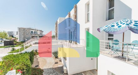 2-комнатные апартаменты 57м2 с полной меблировкой в 100 метрах от пляжа. 2-комнатные апартаменты 57м2 с полной меблировкой в 100 метрах от пляжа.