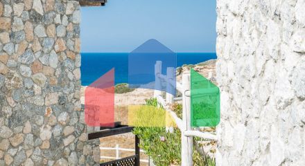 2-комнатные апартаменты 57м2 с полной меблировкой в 100 метрах от пляжа. 2-комнатные апартаменты 57м2 с полной меблировкой в 100 метрах от пляжа.