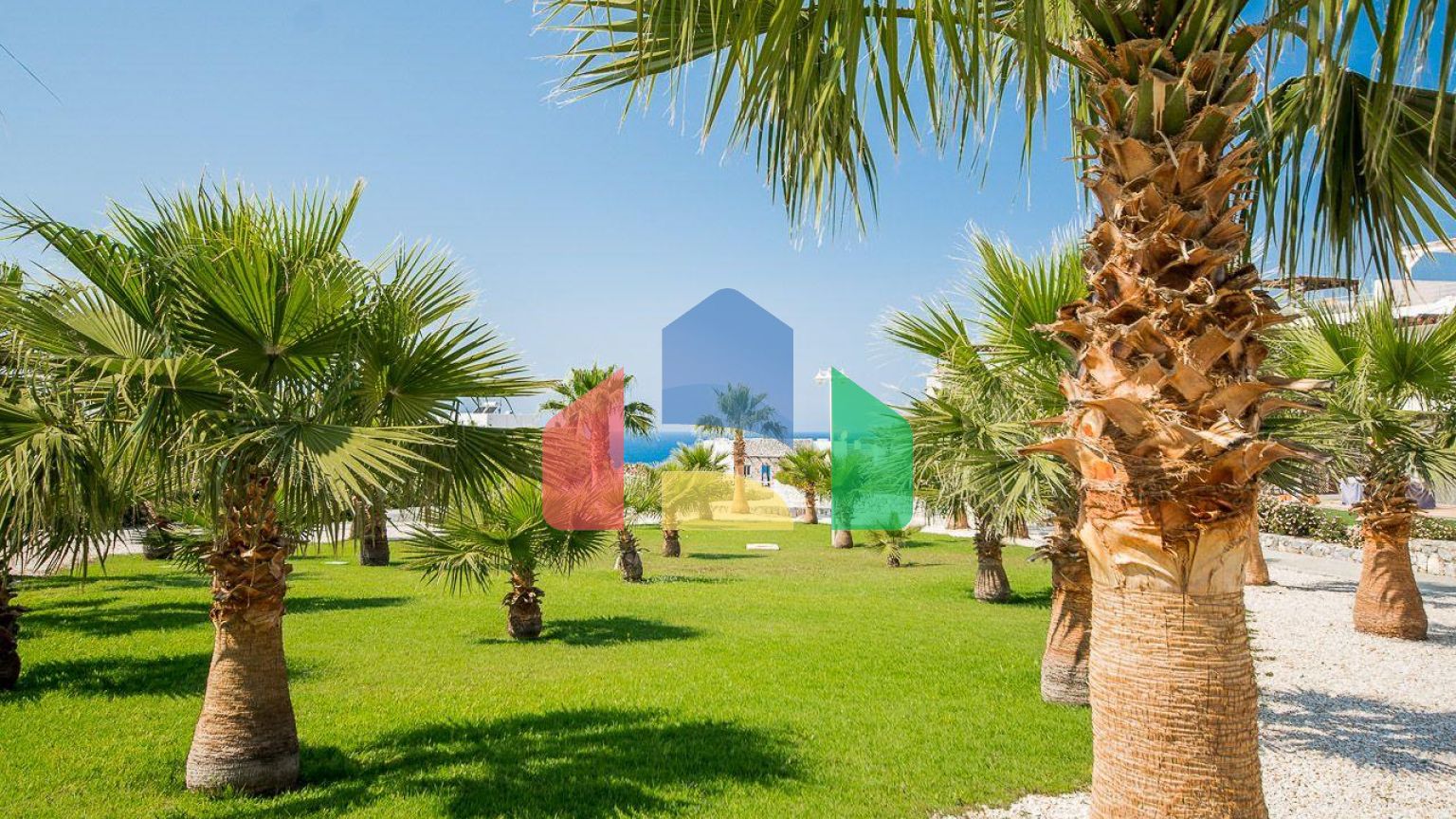 2-комнатные  апартаменты 57м2 с полной меблировкой в 100 метрах от пляжа.