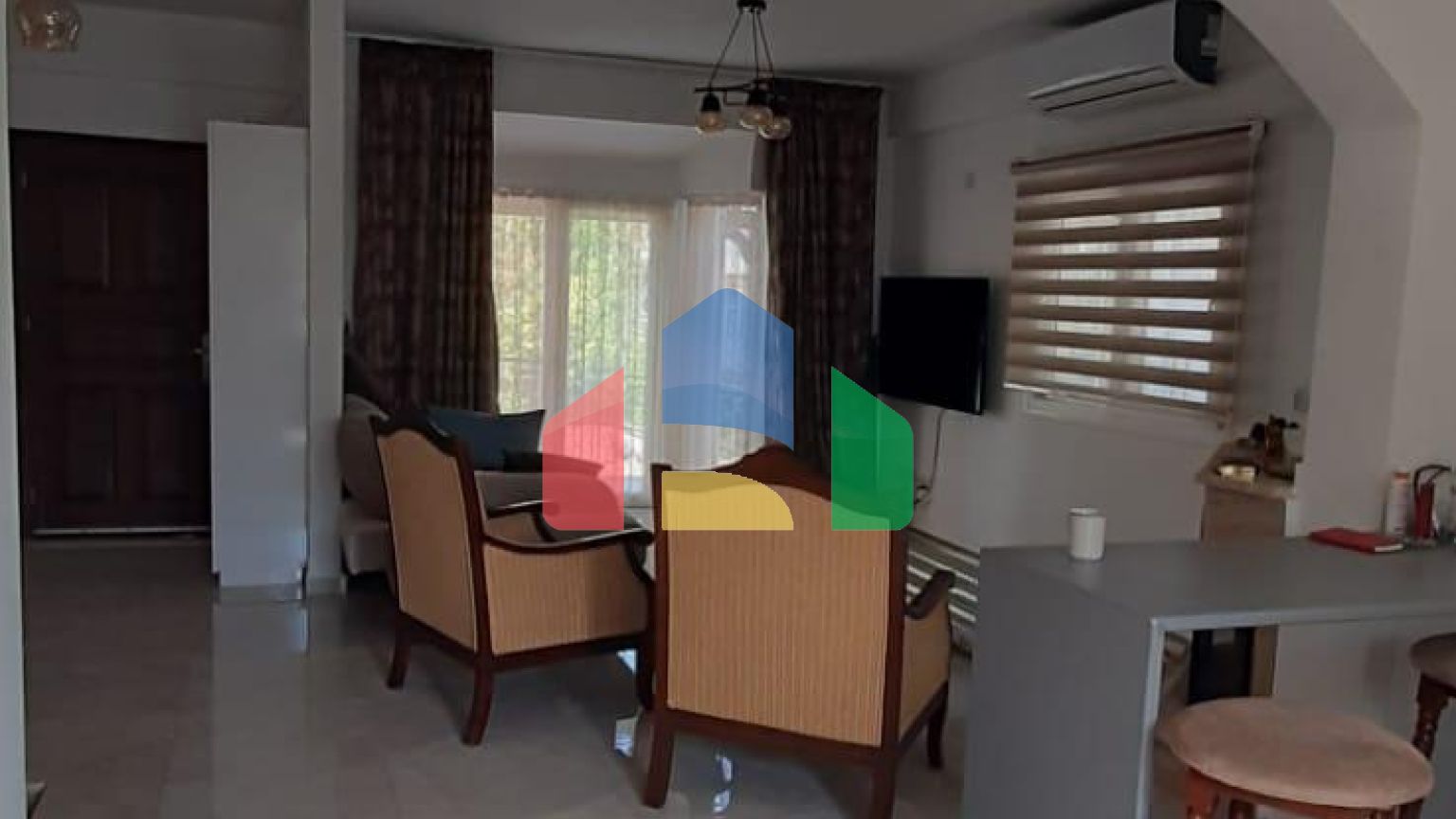 3-комнатная вилла объединенного типа 130 м2 в 5 минутах от пляжа