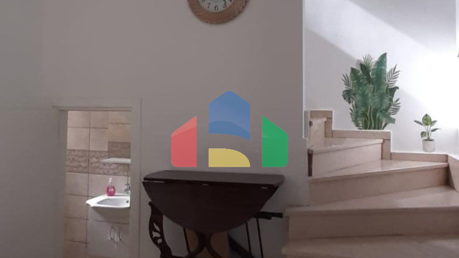 3-комнатная вилла объединенного типа 130 м2 в 5 минутах от пляжа