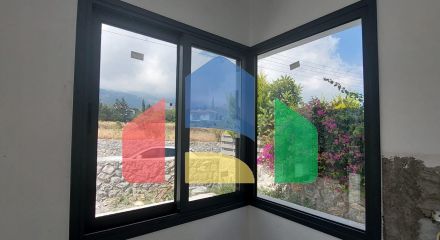 4-комнатная вилла 180 м2 с бассейном в 2 минутах езды от пляжа