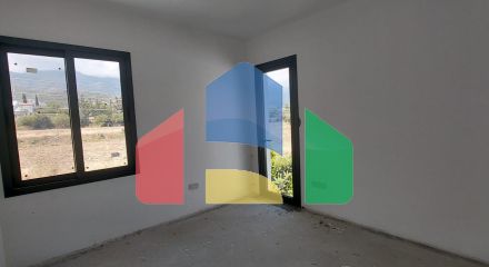 4-комнатная вилла 180 м2 с бассейном в 2 минутах езды от пляжа