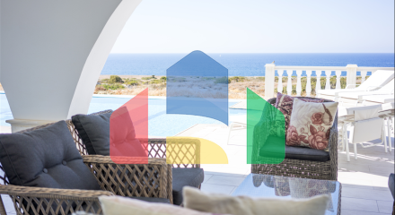 4-комнатная вилла 180м2 с собственным бассейном на первой линии от моря