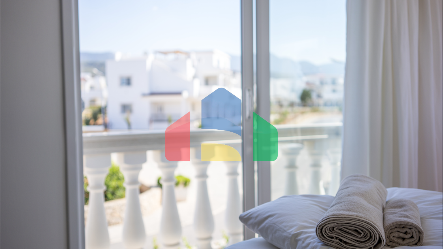 4-комнатная вилла 180м2 с собственным бассейном на первой линии от моря