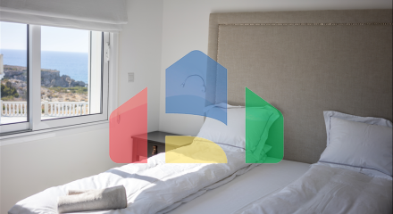 4-комнатная вилла 180м2 с собственным бассейном на первой линии от моря