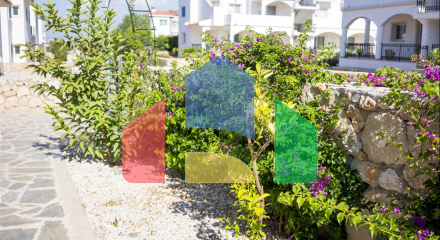 4-комнатная вилла 180м2 с собственным бассейном на первой линии от моря