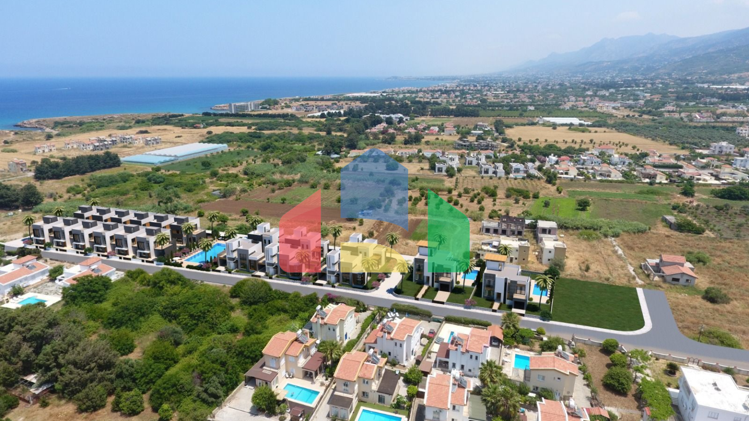 4-комнатная вилла 170м2 (+30 м2 терраса) у пляжа 