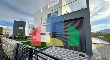 5-комнатная вилла 304 м2 (+30 м2 терраса) у пляжа 