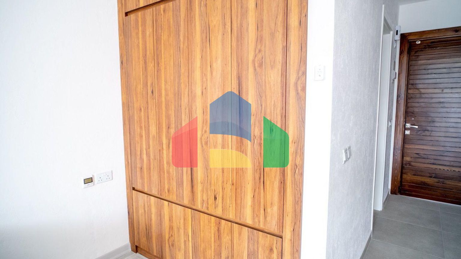 Готовая студия 43 м2 в 5 минутах от пляжа