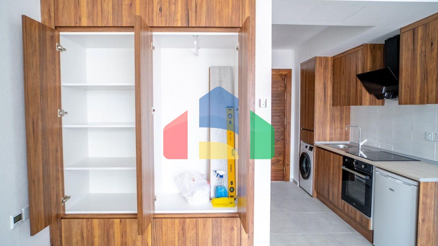 Готовая студия 43 м2 в 5 минутах от пляжа