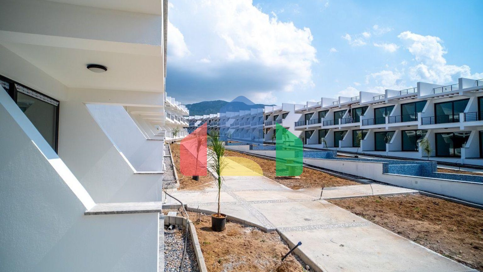 Готовая студия 43 м2 в 5 минутах от пляжа