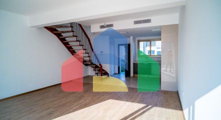 3-комнатный таунхаус 124 м2 с собственным участком земли в 200 метрах от пляжа 3-комнатный таунхаус 124 м2 с собственным участком земли в 200 метрах от пляжа