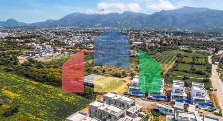 4-комнатная вилла 212 м2 с собственным участком земли в 300 метрах от песчаного пляжа 4-комнатная вилла 212 м2 с собственным участком земли в 300 метрах от песчаного пляжа