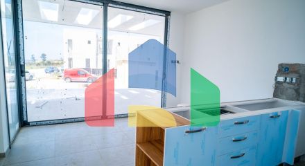 4-комнатная вилла 212 м2 с собственным участком земли в 300 метрах от песчаного пляжа 4-комнатная вилла 212 м2 с собственным участком земли в 300 метрах от песчаного пляжа