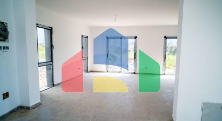 4-комнатная вилла 212 м2 с собственным участком земли в 300 метрах от песчаного пляжа 4-комнатная вилла 212 м2 с собственным участком земли в 300 метрах от песчаного пляжа