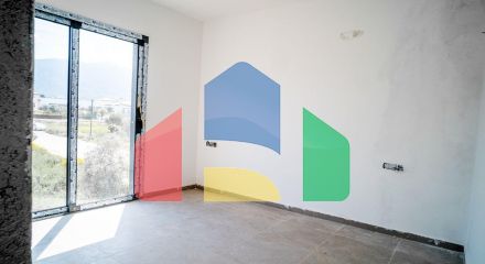 4-комнатная вилла 212 м2 с собственным участком земли в 300 метрах от песчаного пляжа 4-комнатная вилла 212 м2 с собственным участком земли в 300 метрах от песчаного пляжа