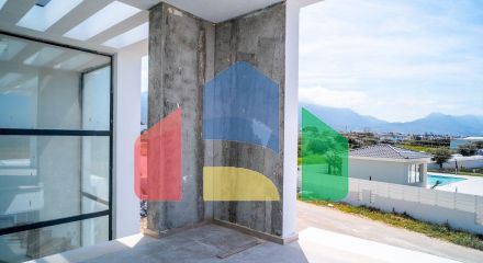 4-комнатная вилла 212 м2 с собственным участком земли в 300 метрах от песчаного пляжа 4-комнатная вилла 212 м2 с собственным участком земли в 300 метрах от песчаного пляжа