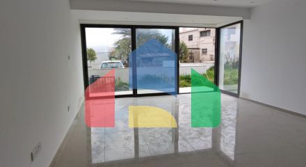 3-комнатные апартаменты 85 м2 в 700 метрах от пляжа