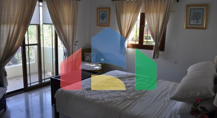 5-комнатная вилла 200 м2 с бассейном в 100 метрах от пляжа 5-комнатная вилла 200 м2 с бассейном в 100 метрах от пляжа