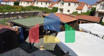 5-комнатная вилла 200 м2 с бассейном в 100 метрах от пляжа 5-комнатная вилла 200 м2 с бассейном в 100 метрах от пляжа